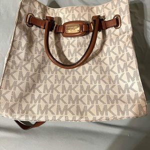 Michael Korea Purse